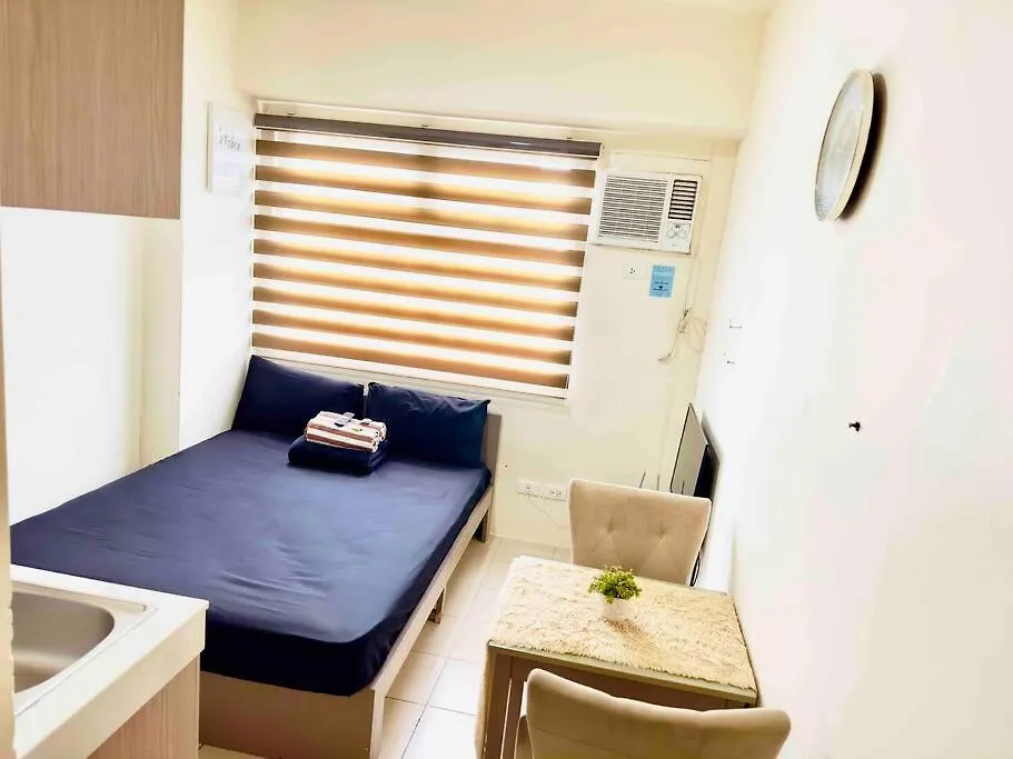 Apartment Modern Style Condo With Unli Wifi And Netflix Manila