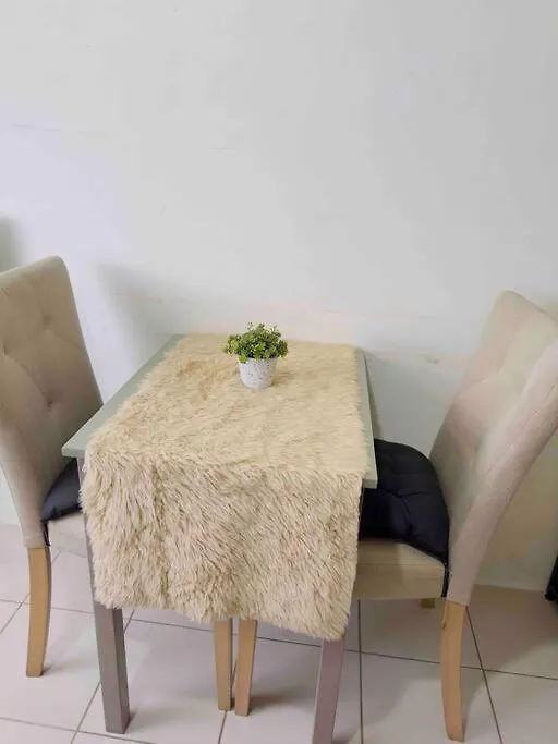 Modern Style Condo With Unli Wifi And Netflix Manila